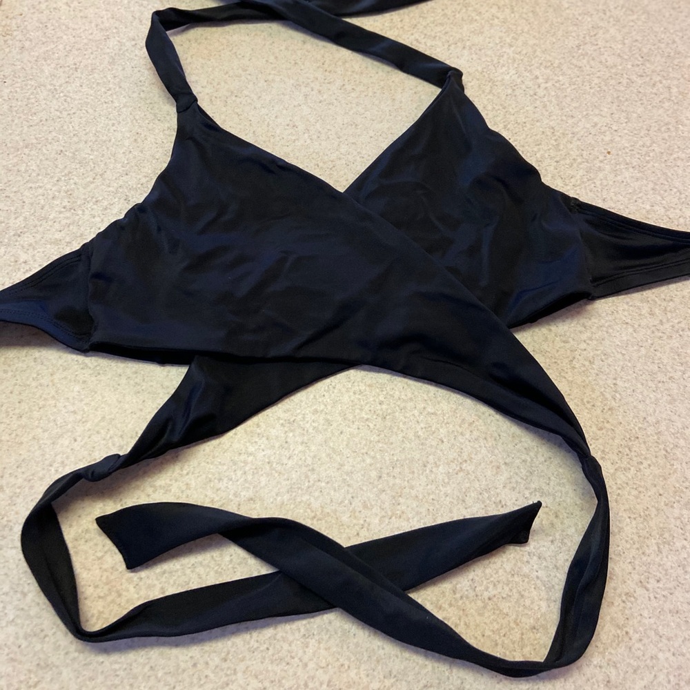 Athleta bra cup wrap halter bikini top